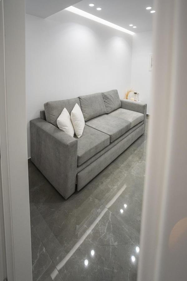 A Casa Nostra Apartment Лутраки Екстериор снимка